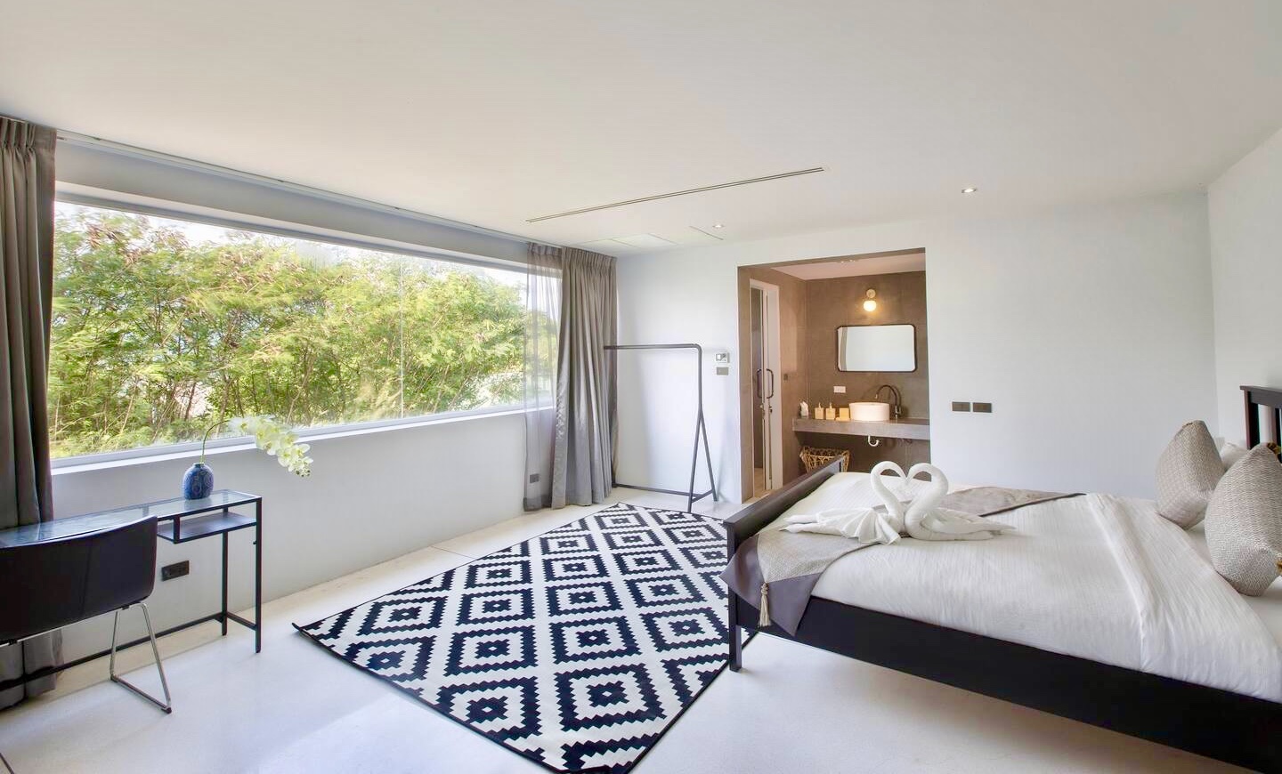 koh-samui-luxury-villa-for-sale-choeng-mon-5-bed-8