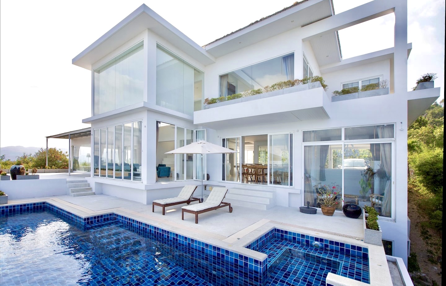 koh-samui-luxury-villa-for-sale-choeng-mon-5-bed-17
