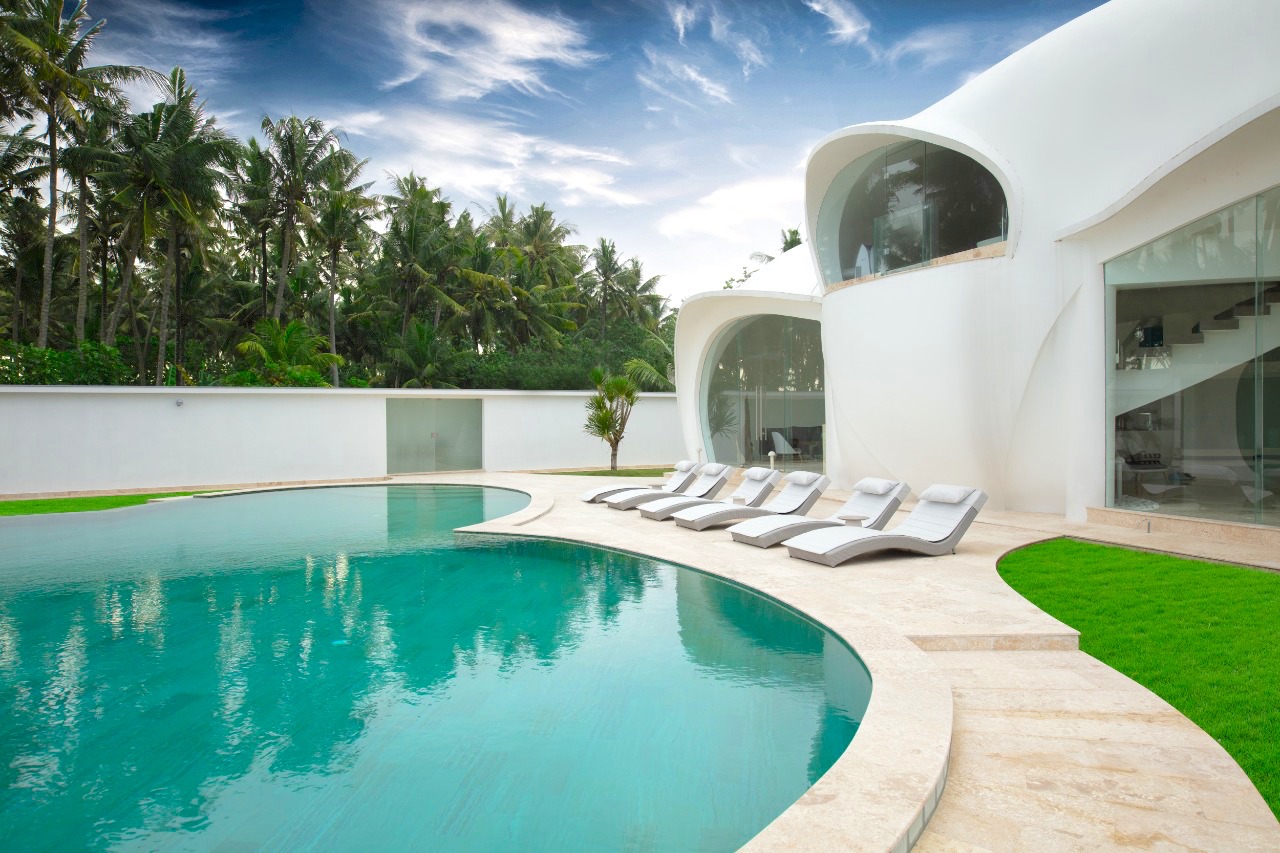 luxury-beachfront-villa-for-sale-bali-tabanan-3